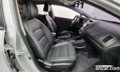 Kia K3 2017 1.6 Автомат в Москве № 160795, миниатюра 12