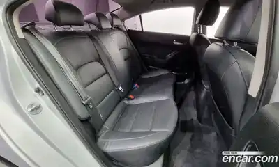 Kia K3 2017 1.6 Автомат в Москве № 160795, миниатюра 5