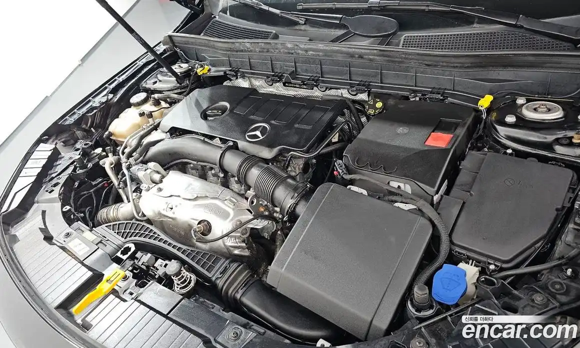 Mercedes-Benz GLB-Class 2020 2.0 Автомат в Москве № 161153, фото 18