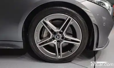 Mercedes-Benz CLS-Class 2019 1.9 Автомат в Москве № 161330, миниатюра 2