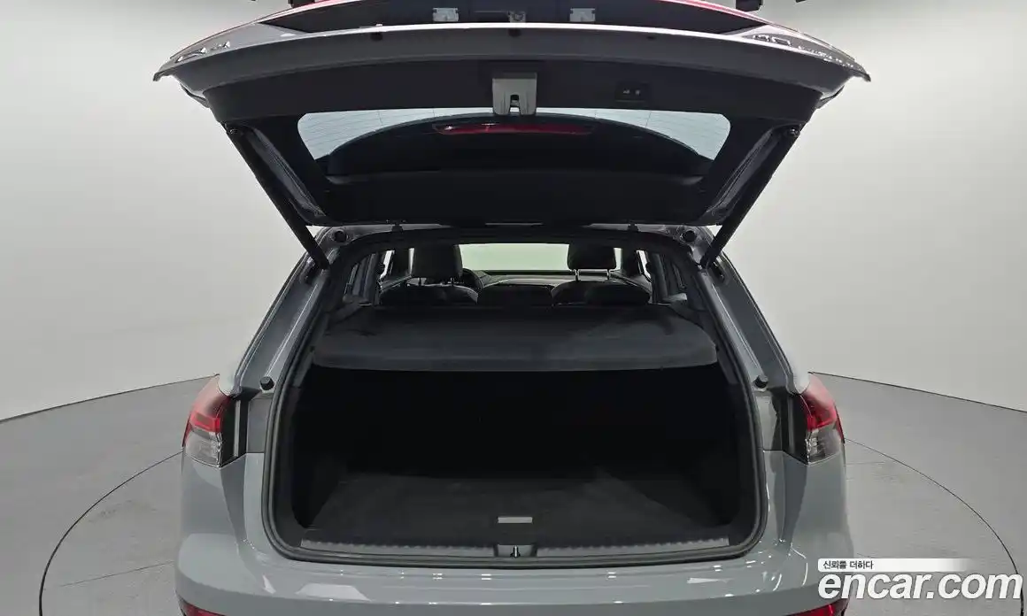 Audi Q4 e-tron 2023 0.2 Автомат в Москве № 162906, фото 18