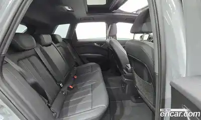Audi Q4 e-tron 2023 0.2 Автомат в Москве № 162906, миниатюра 2