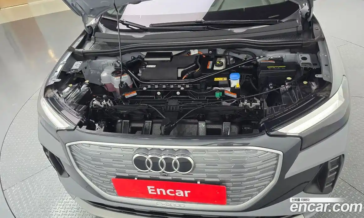 Audi Q4 e-tron 2023 0.2 Автомат в Москве № 162906, фото 6