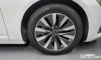 Audi A6 2021 2.0 Автомат в Москве № 162938, миниатюра 5