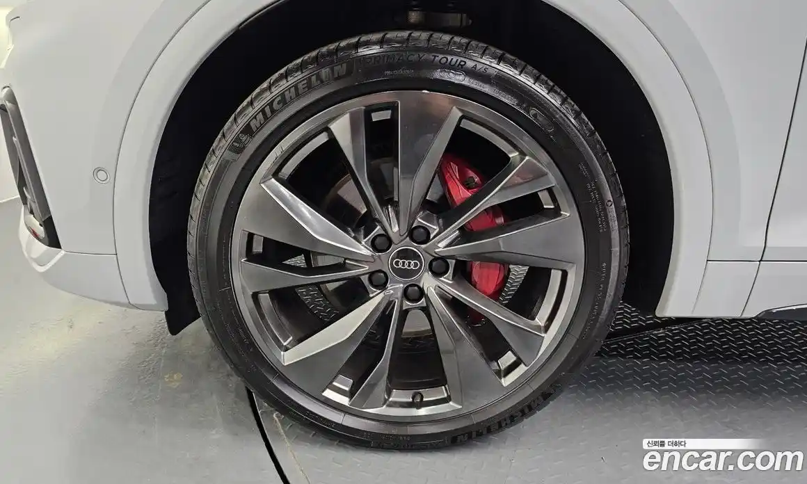 Audi SQ5 2021 3.0 Автомат в Москве № 163291, фото 6