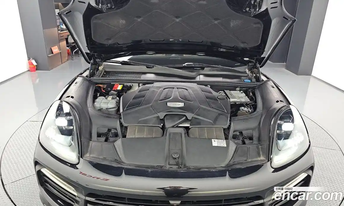 Porsche Cayenne 2019 3.0 Автомат в Москве № 165602, фото 7