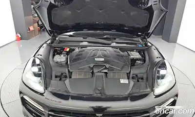 Porsche Cayenne 2019 3.0 Автомат в Москве № 165602, миниатюра 7