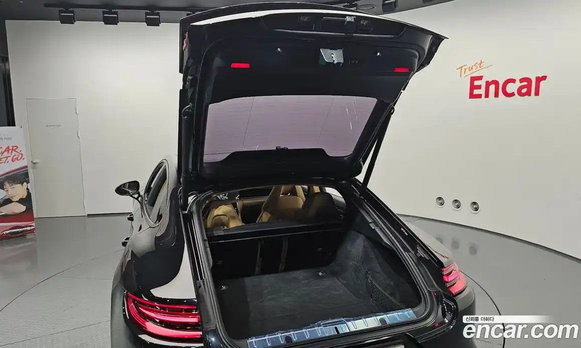 Porsche Panamera 2018 3.0 Автомат в Москве № 165663, фото 13