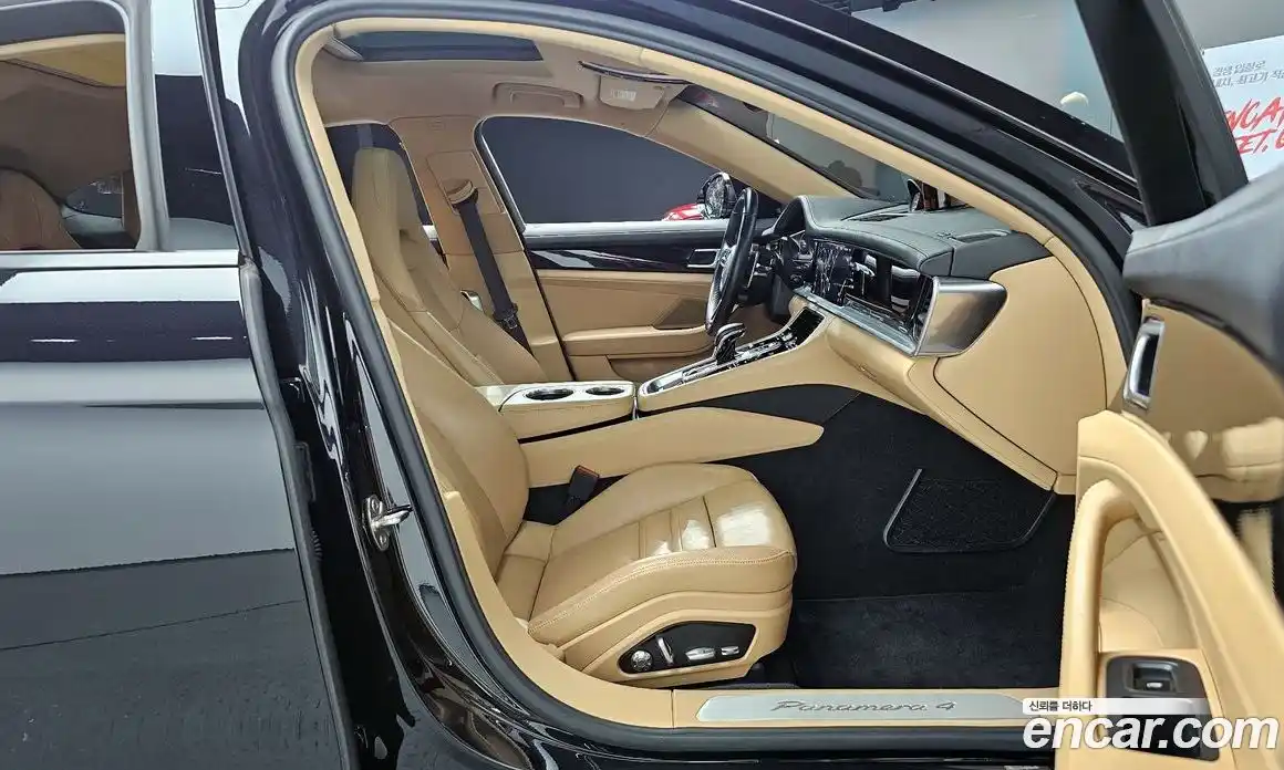 Porsche Panamera 2018 3.0 Автомат в Москве № 165663, фото 18