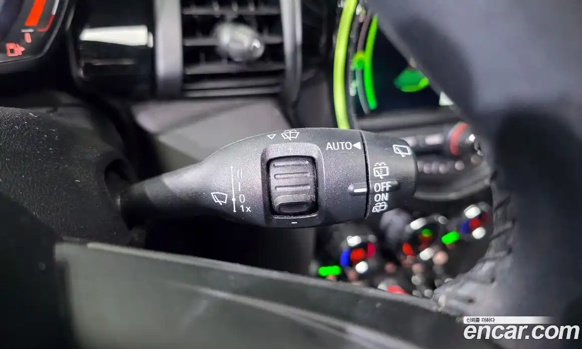 Mini Cooper 2019 1.5 Автомат в Москве № 167263, фото 8