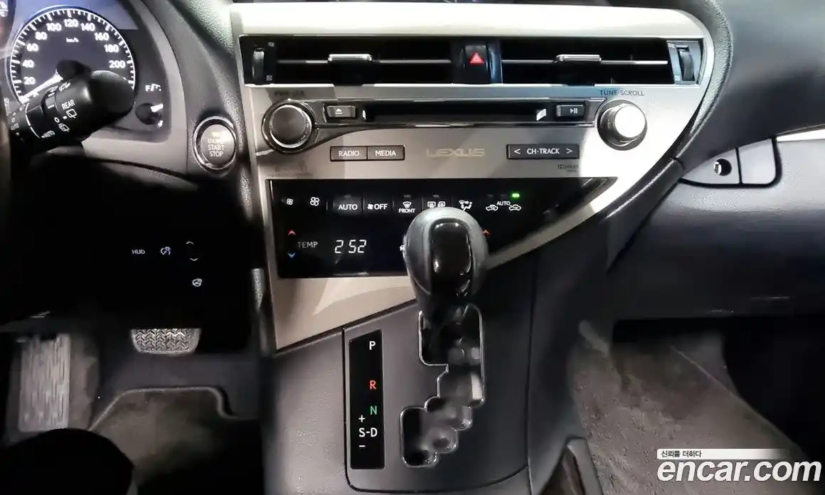 Lexus RX 2013 3.5 Автомат в Москве № 168286, фото 15