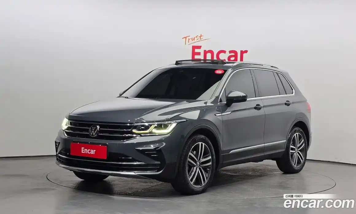 Volkswagen Tiguan 2023 2.0 Автомат в Москве № 168543, фото 15