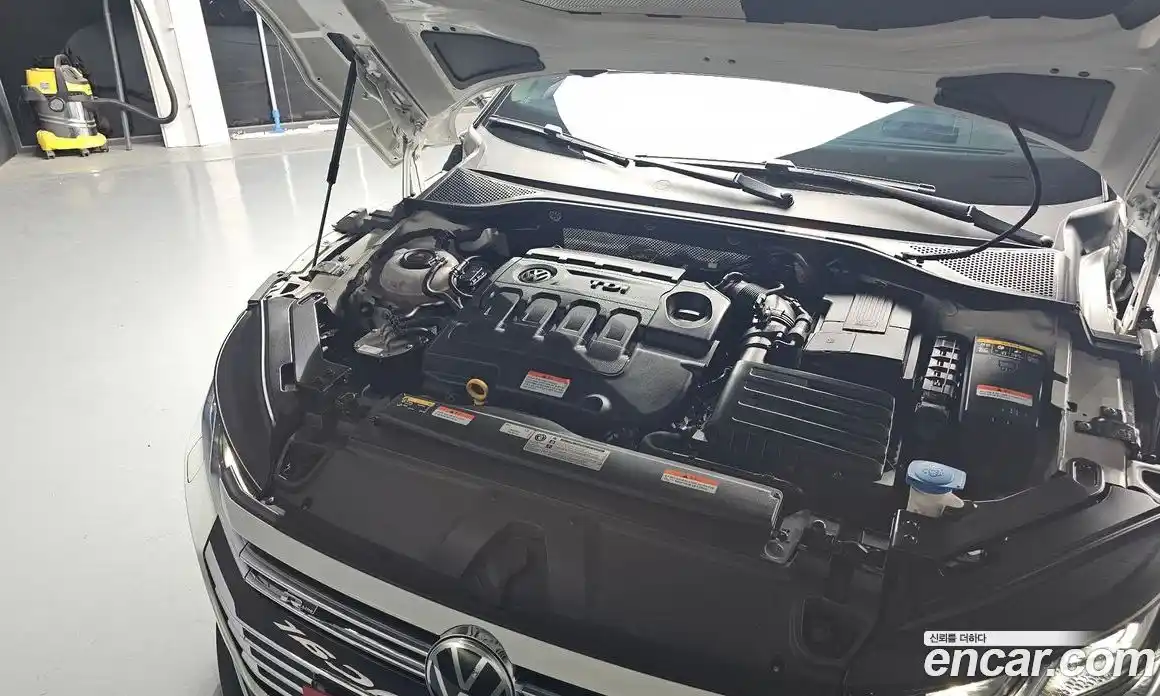 Volkswagen Arteon 2019 2.0 Автомат в Москве № 168637, фото 5