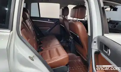 Volkswagen Tiguan, 2016