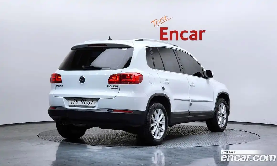 Volkswagen Tiguan 2016 2.0 Автомат в Москве № 168960, фото 18