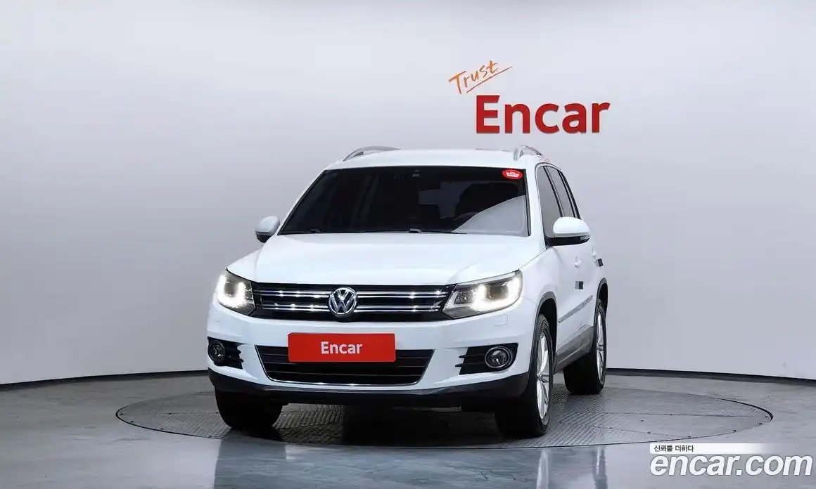 Volkswagen Tiguan 2016 2.0 Автомат в Москве № 168960, фото 19