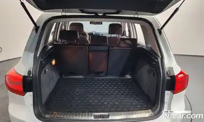 Volkswagen Tiguan 2016 2.0 Автомат в Москве № 168960, миниатюра 2