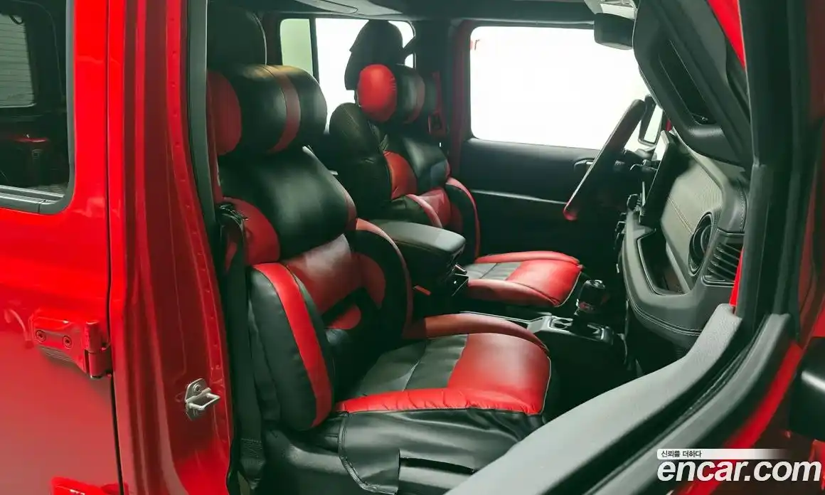 Jeep Wrangler 2024 2.0 Автомат в Москве № 169330, фото 10