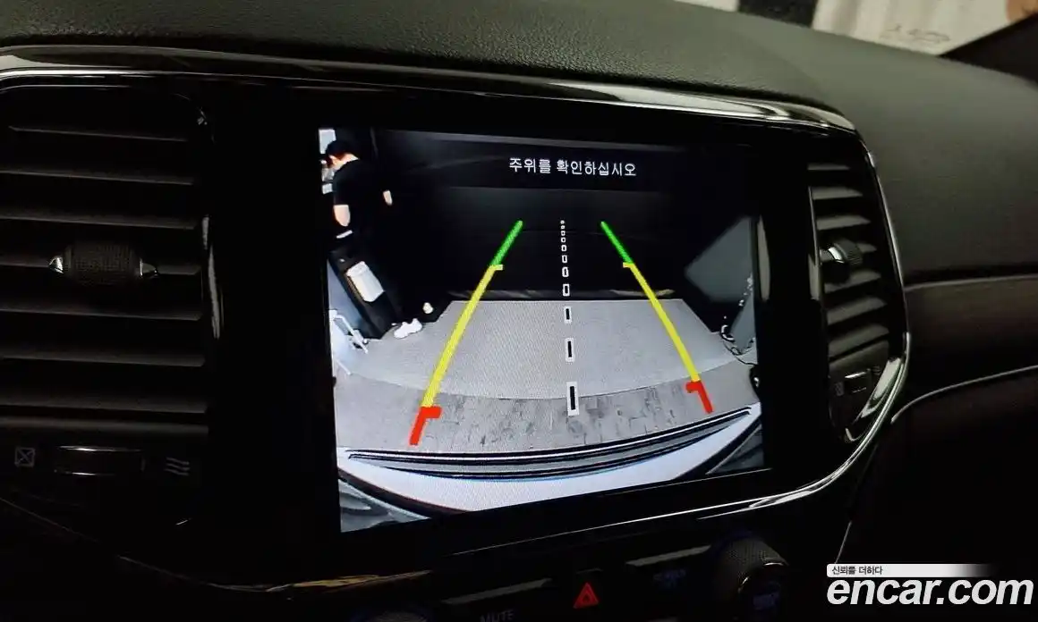 Jeep Cherokee 2021 3.6 Автомат в Москве № 169529, фото 13