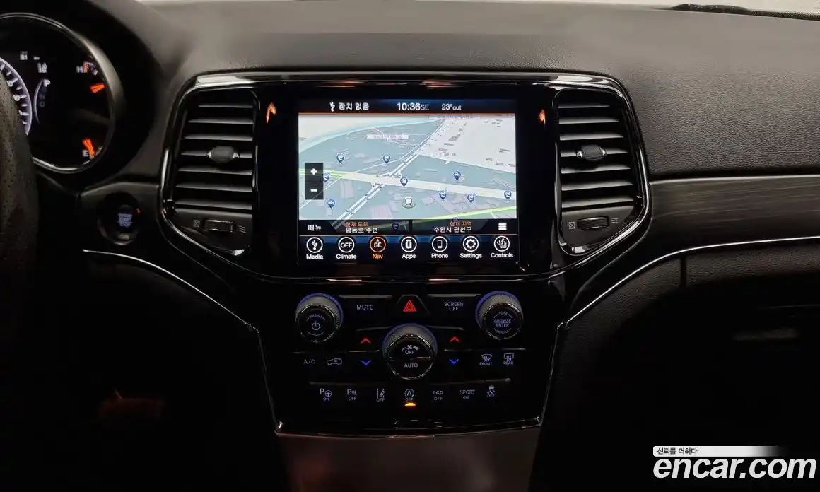 Jeep Cherokee 2021 3.6 Автомат в Москве № 169529, фото 16