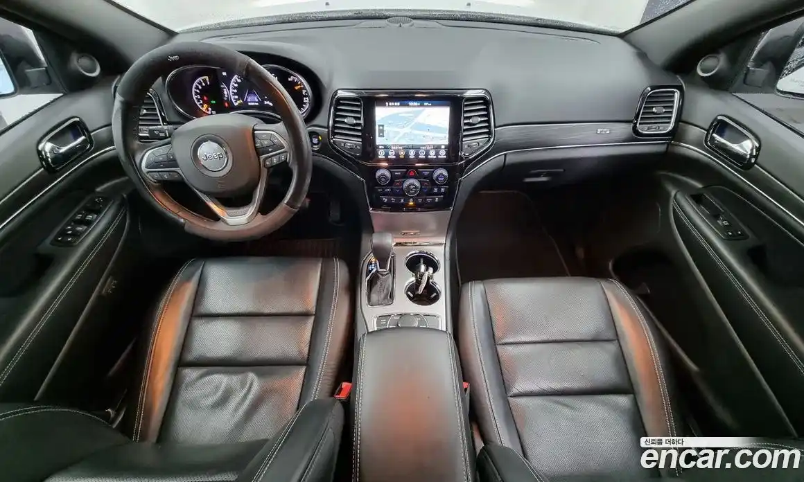 Jeep Cherokee 2021 3.6 Автомат в Москве № 169529, фото 8