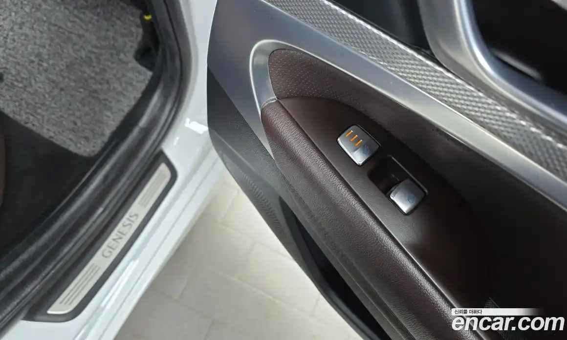 Genesis G70 2022 2.0 Автомат в Москве № 16984, фото 18