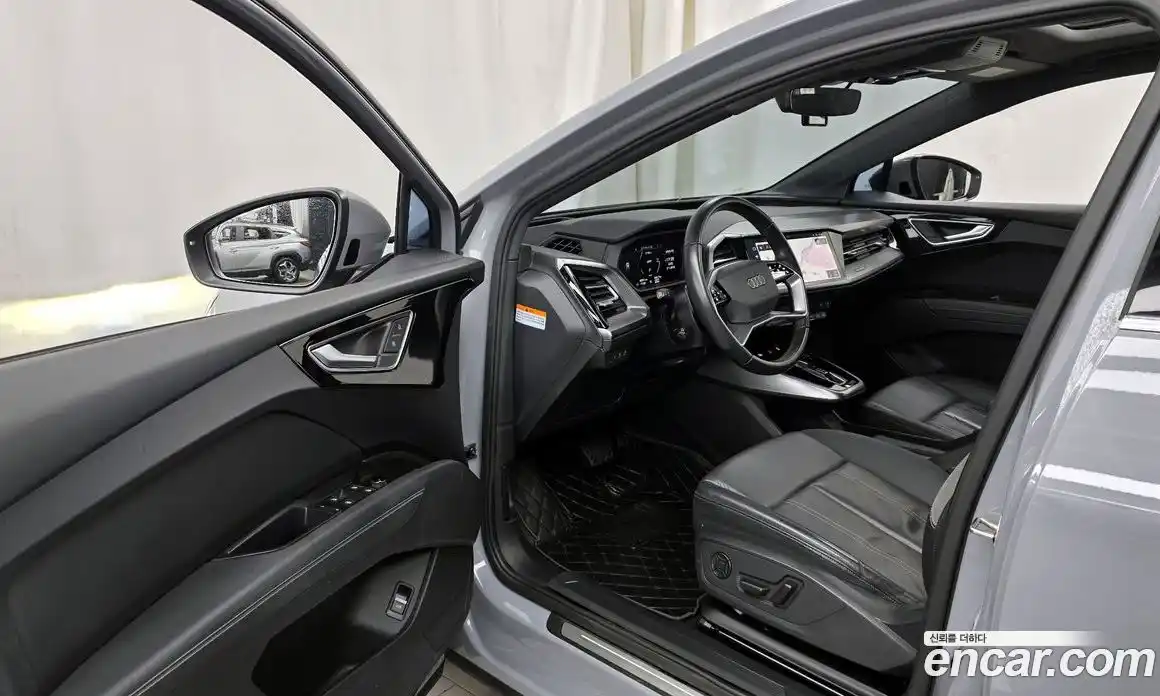 Audi Q4 e-tron 2022 0.2 Автомат в Москве № 172448, фото 20