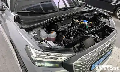 Audi Q4 e-tron 2022 0.2 Автомат в Москве № 172448, миниатюра 5