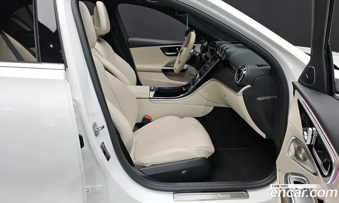 Mercedes-Benz C-Class 2024 2.0 Автомат в Москве № 176526, фото 14