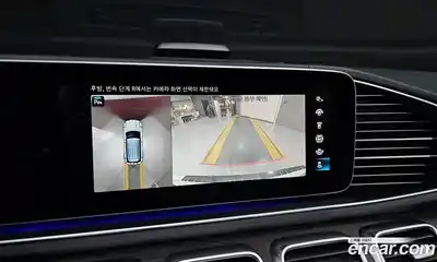 Mercedes-Benz GLE-Class 2023 3.0 Автомат в Москве № 178382, миниатюра 4