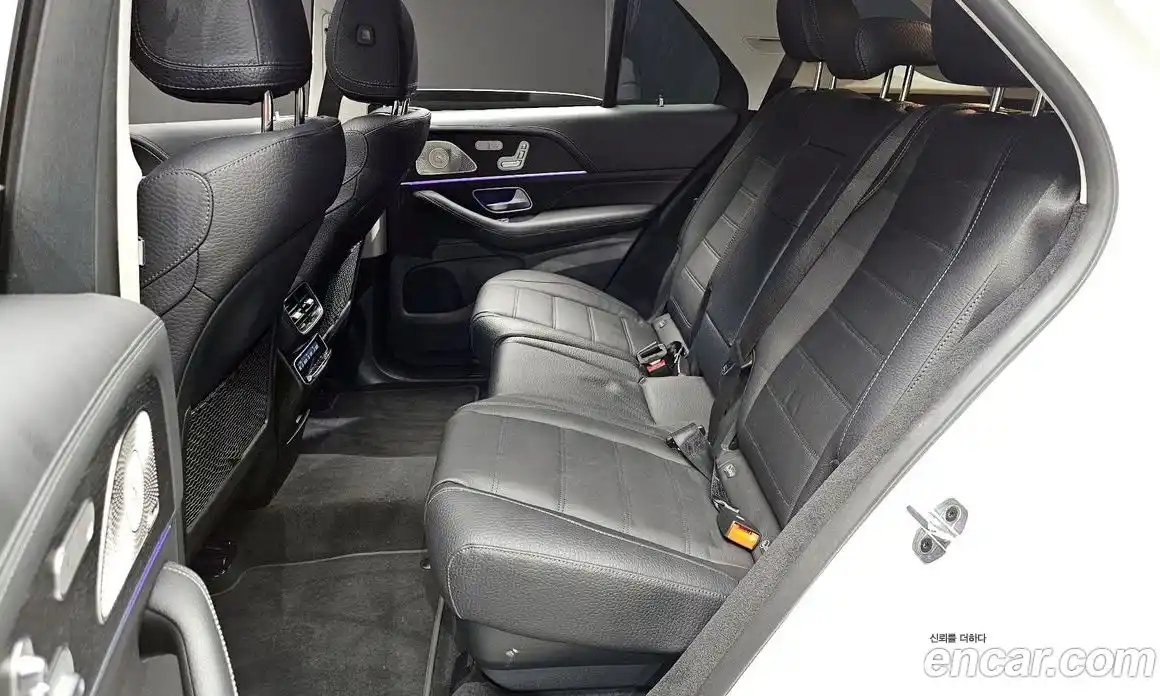 Mercedes-Benz GLE-Class 2023 3.0 Автомат в Москве № 178382, фото 6