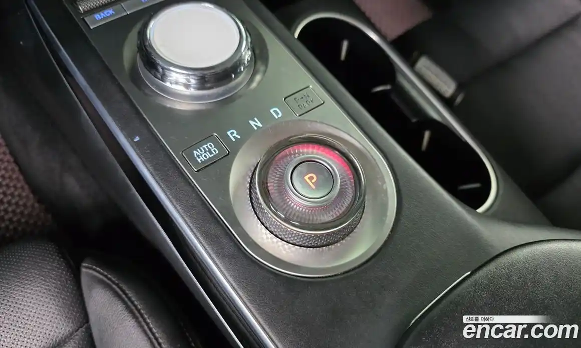 Genesis GV70 2021 2.5 Автомат в Москве № 179520, фото 15