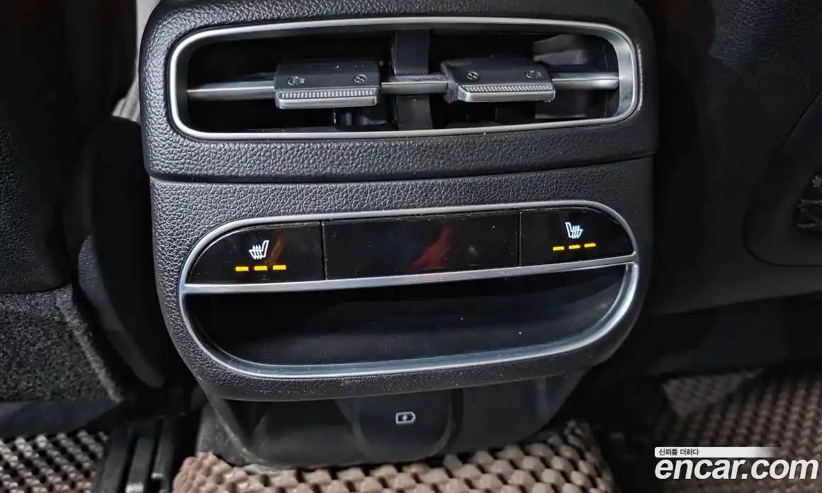 Genesis GV70 2021 2.5 Автомат в Москве № 179520, фото 20