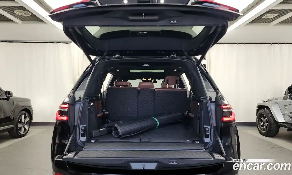 BMW X7 2023 3.0 Автомат в Москве № 189385, фото 11