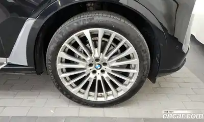 BMW X7 2023 3.0 Автомат в Москве № 189385, миниатюра 10
