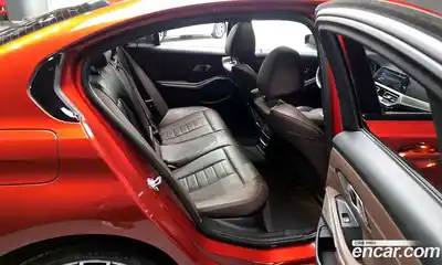 BMW 3-Series 2020 2.0 Автомат в Москве № 191628, миниатюра 12