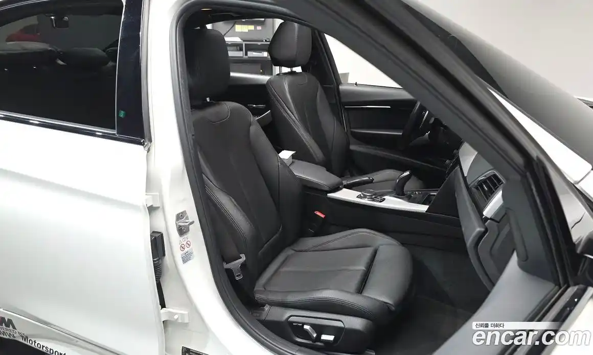 BMW 3-Series 2018 2.0 Автомат в Москве № 192039, фото 5