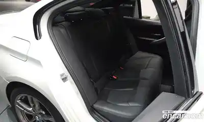 BMW 3-Series 2018 2.0 Автомат в Москве № 192039, миниатюра 8