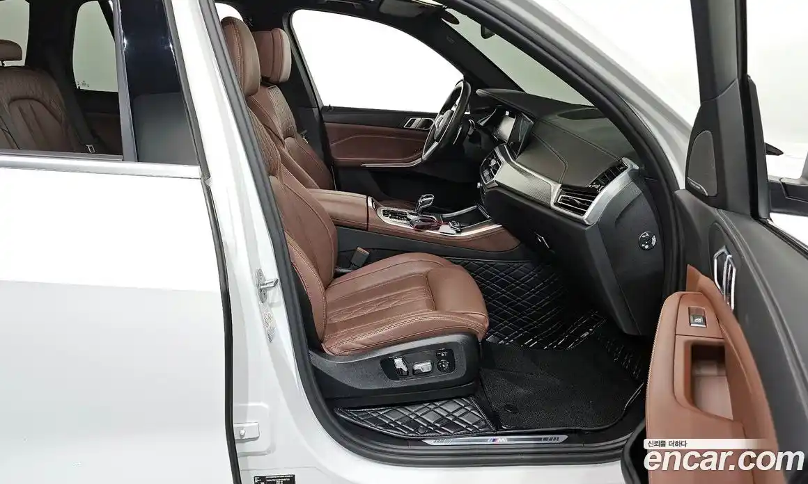 BMW X5 2023 3.0 Автомат в Москве № 192104, фото 15