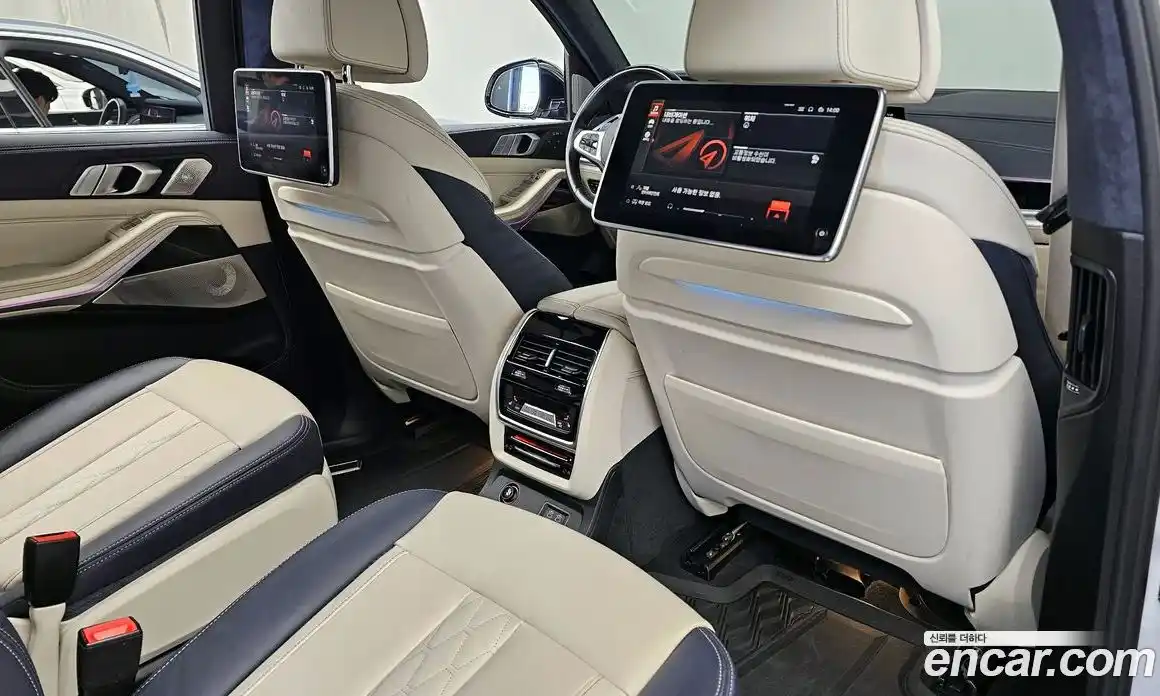 BMW X7 2021 4.4 Автомат в Москве № 192388, фото 5