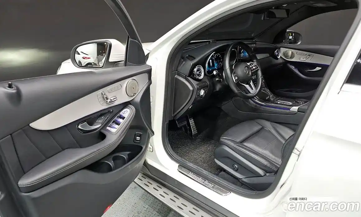 Mercedes-Benz GLC-Class 2020 1.9 Автомат в Москве № 194289, фото 3