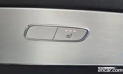 Mercedes-Benz GLC-Class 2021 1.9 Автомат в Москве № 195159, миниатюра 3