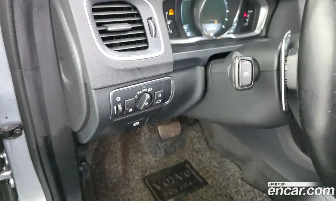 Volvo S60 2016 2.0 Автомат в Москве № 197001, фото 18