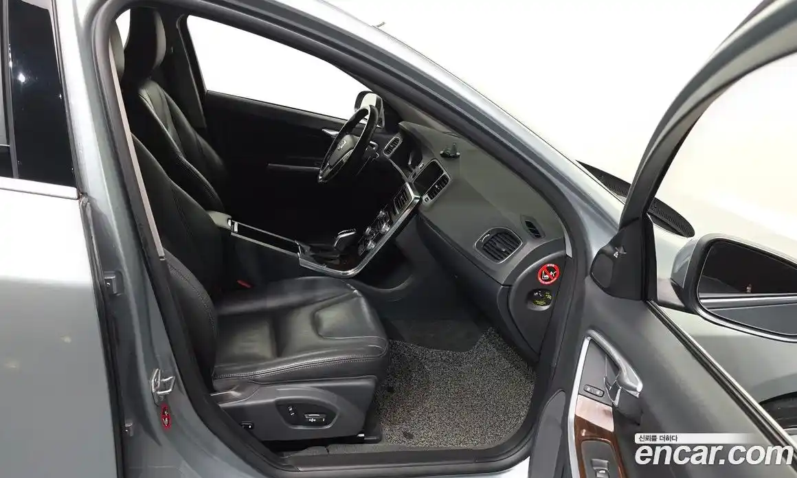 Volvo S60 2016 2.0 Автомат в Москве № 197001, фото 10