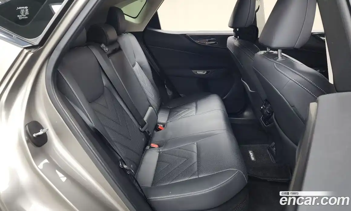 Lexus NX 2024 2.5 Автомат в Москве № 198795, фото 8