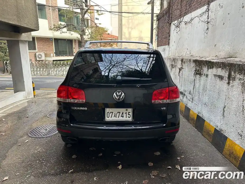Volkswagen Touareg 2006 4.2 Автомат в Москве № 199351, фото 6
