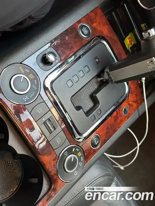 Volkswagen Touareg 2006 4.2 Автомат в Москве № 199351, фото 9