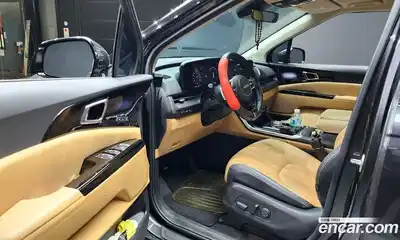 Kia Canival 2023 3.5 Автомат в Москве № 20340, миниатюра 12