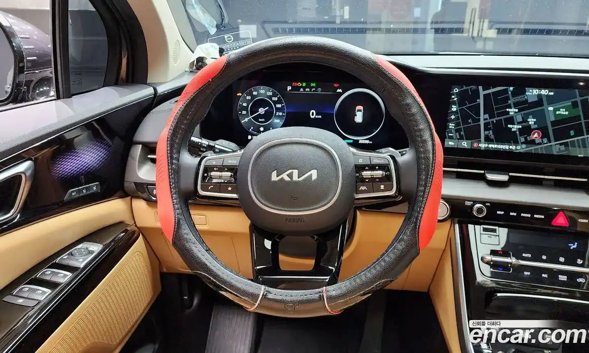 Kia Canival 2023 3.5 Автомат в Москве № 20340, фото 13