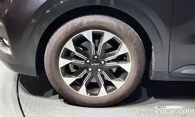 Kia Canival 2023 3.5 Автомат в Москве № 20340, миниатюра 4